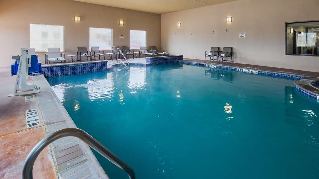 Best Western Granbury Inn & Suites - photo 7