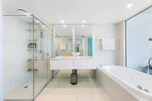 Tallest Tower SkyHomes 9 Hamilton Avenue in Gold Coast, Australia