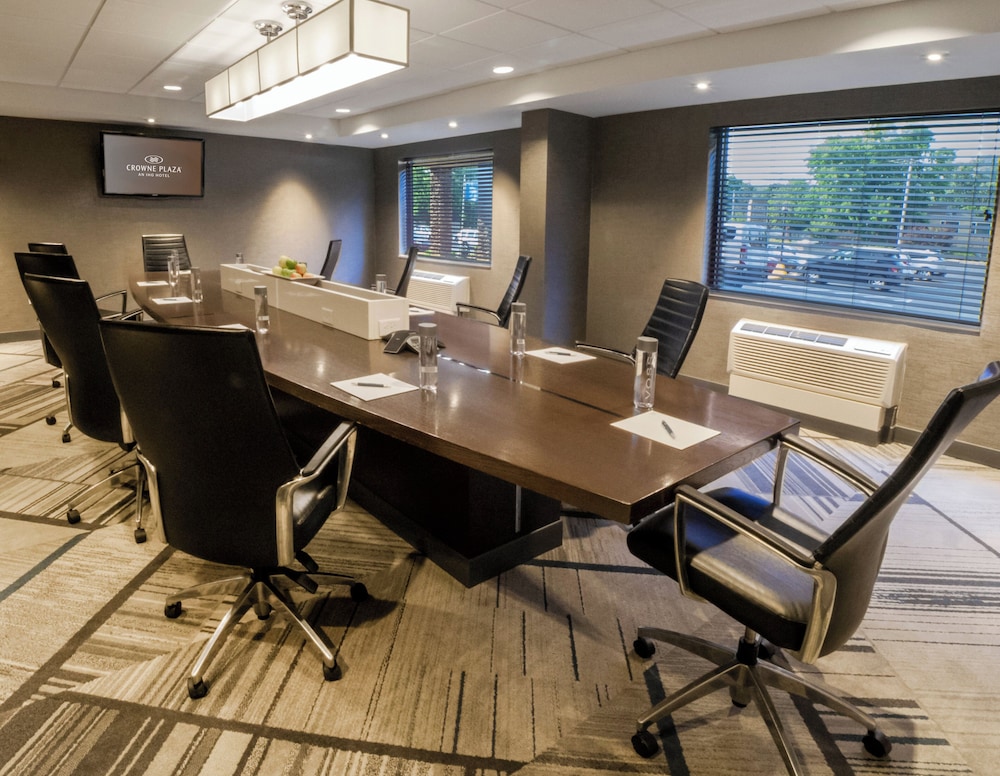 Crowne Plaza Niagara Falls NY Riverside by IHG - photo 82