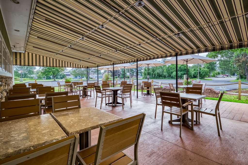 Best Western Plus Windjammer Inn & Conference Center - photo 43