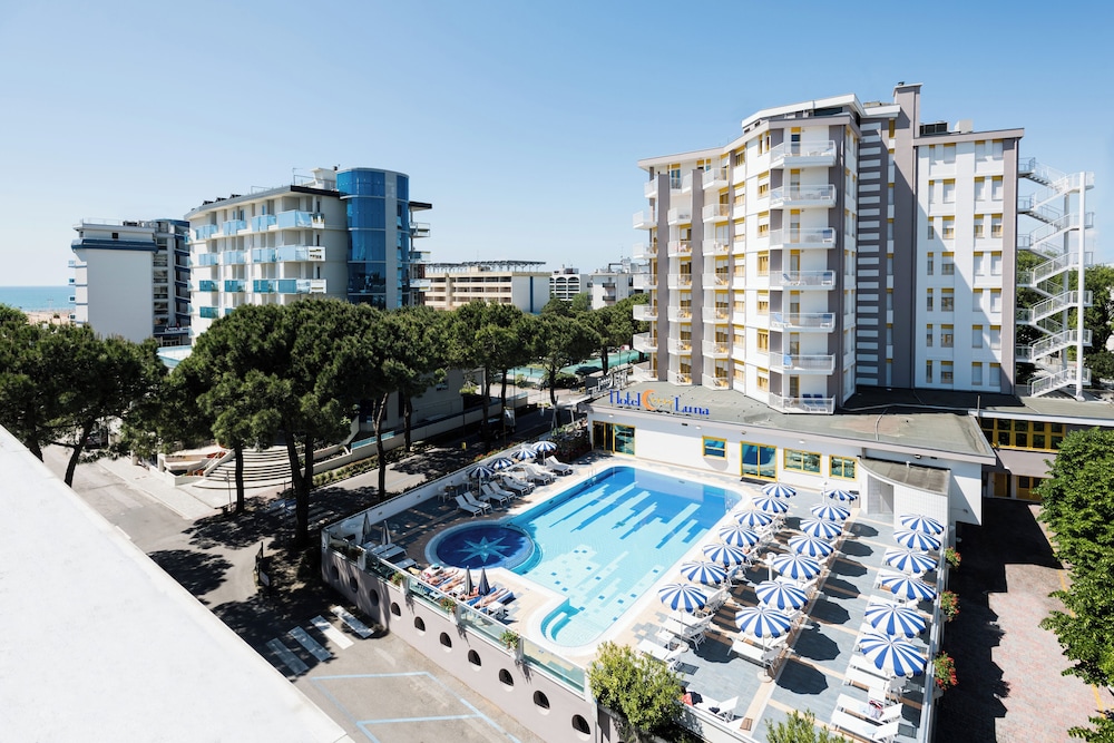 Hotel Luna — hotel in Bibione