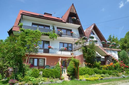 Noclegi Przy szlaku in Kroscienko Nad Dunajcem, Poland