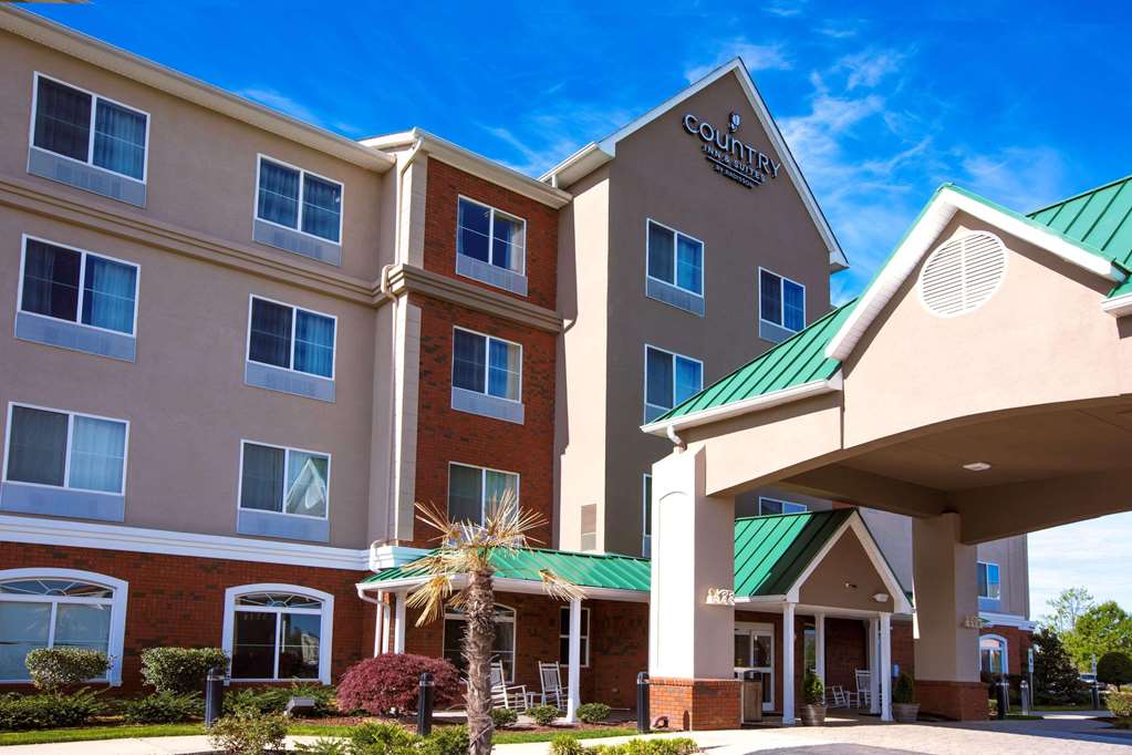 Country Inn & Suites by Radisson Wilson NC - featured photo