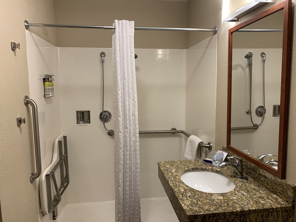 Candlewood Suites Jonesboro by IHG - photo 12