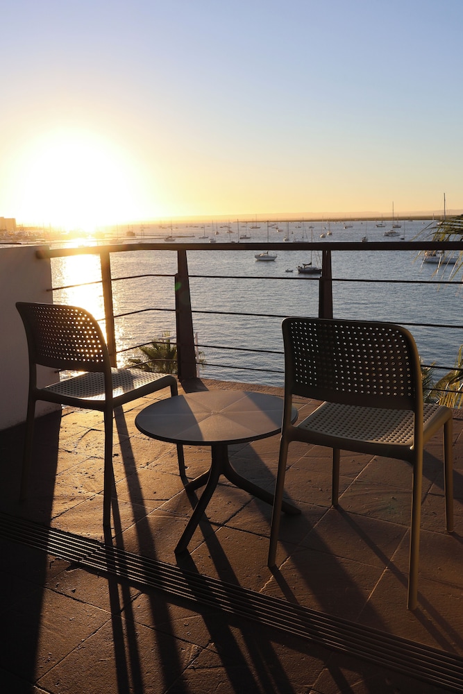 Seven Crown La Paz Malecon