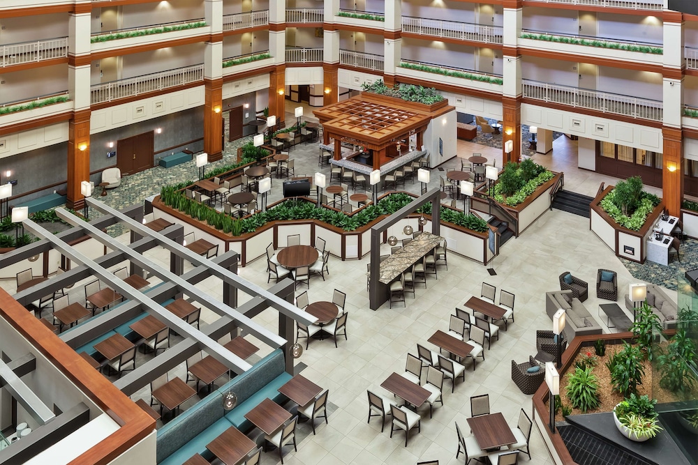 Hotel Auburn Hills - photo 25