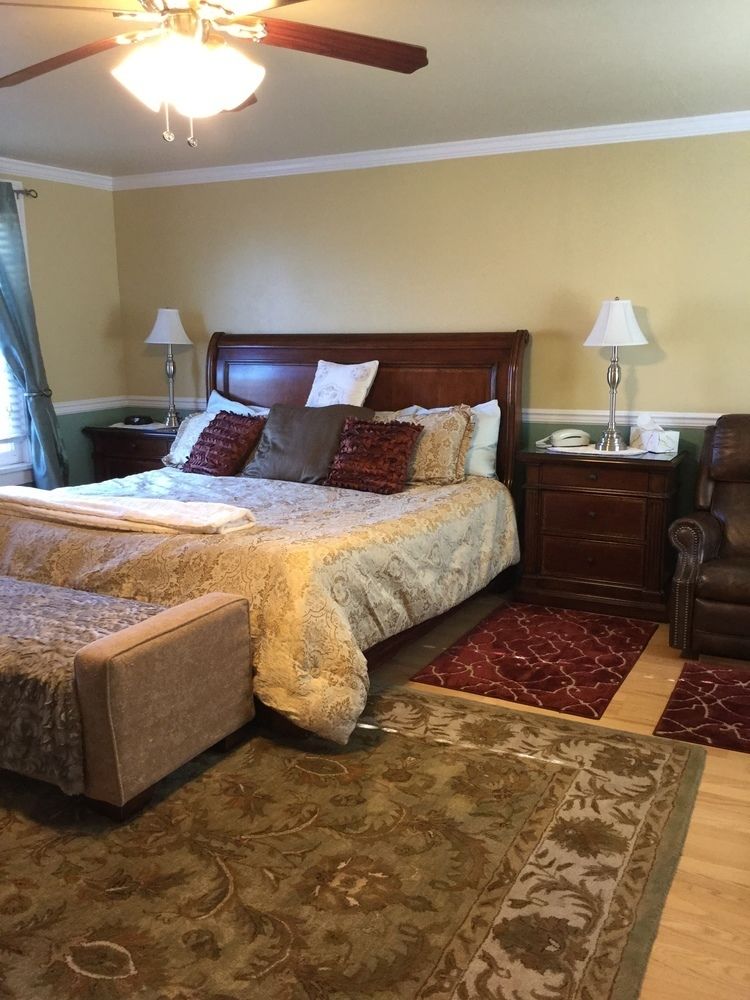 Sunnyside Inn Bed & Breakfast - photo 15