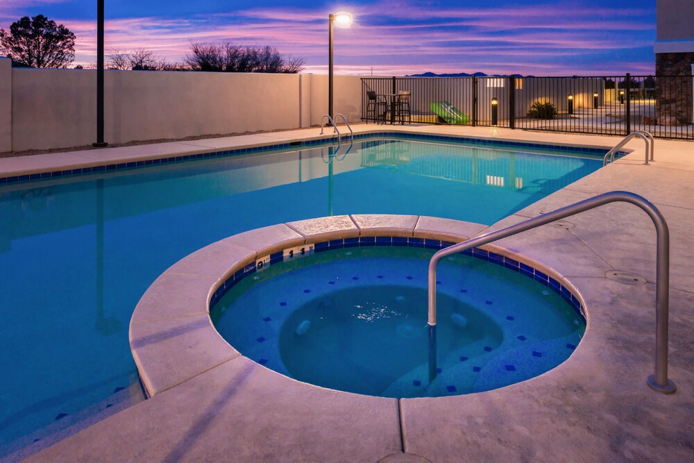 Holiday Inn Express Sierra Vista by IHG - photo 23