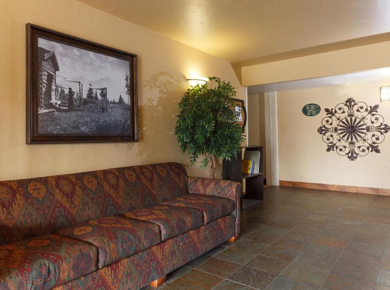 Elk Country Inn - photo 29