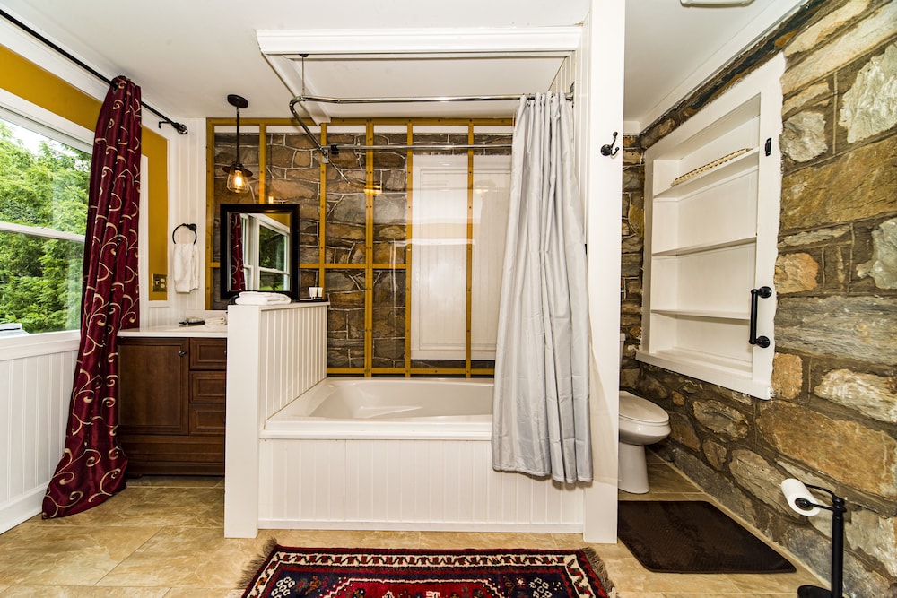 Stone Manor Boutique Inn - photo 26