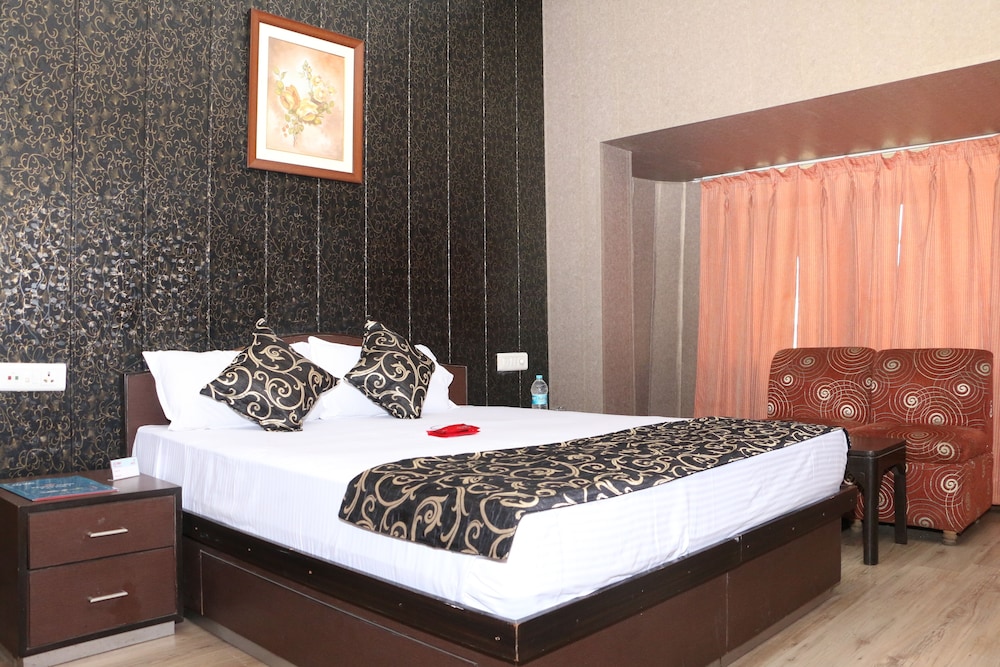 Hotel Leela Classic in Ludhiana, India