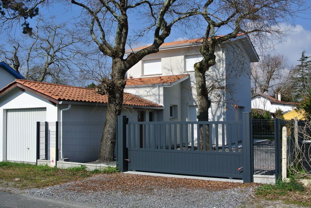 Villa Les Fougeres — 4-Star Luxury Hotel in Andernos-Les-Bains, France
