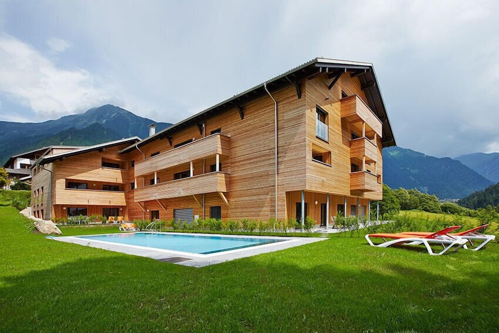 Appart Gastauer — 4-Star Luxury Hotel in Sankt Gallenkirch, Austria