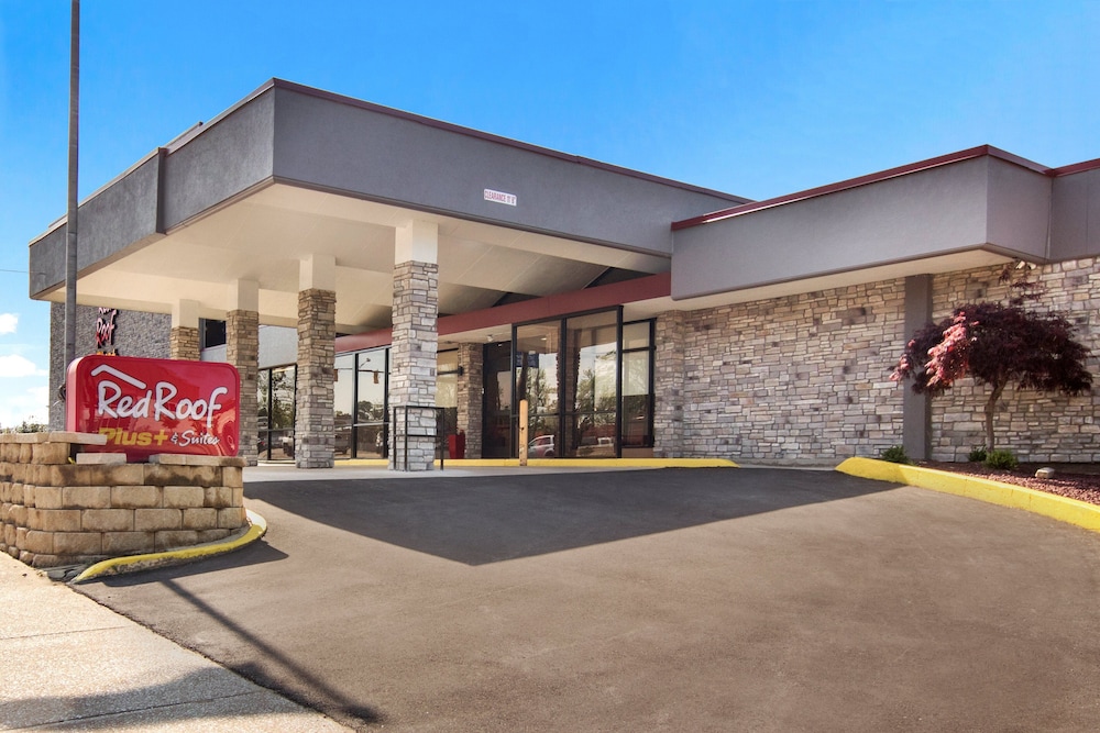 Red Roof Inn Plus & Suites Erie - photo 35
