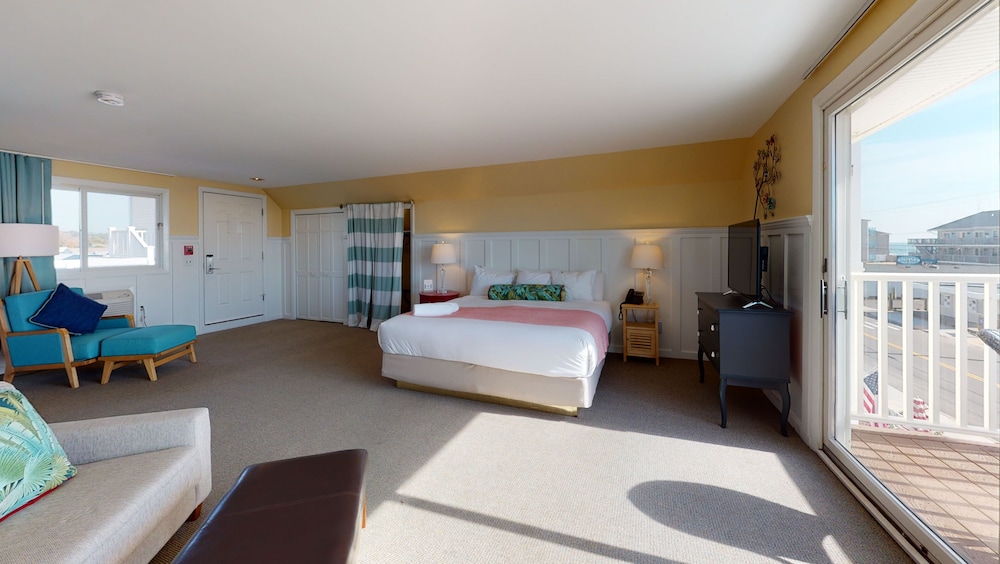 The Hotel Maria - photo 29
