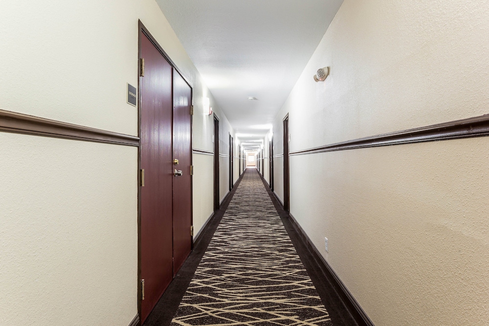 Red Roof Inn Dry Ridge - photo 27