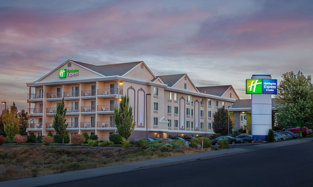 Holiday Inn Express & Suites Richland an IHG Hotel - featured photo
