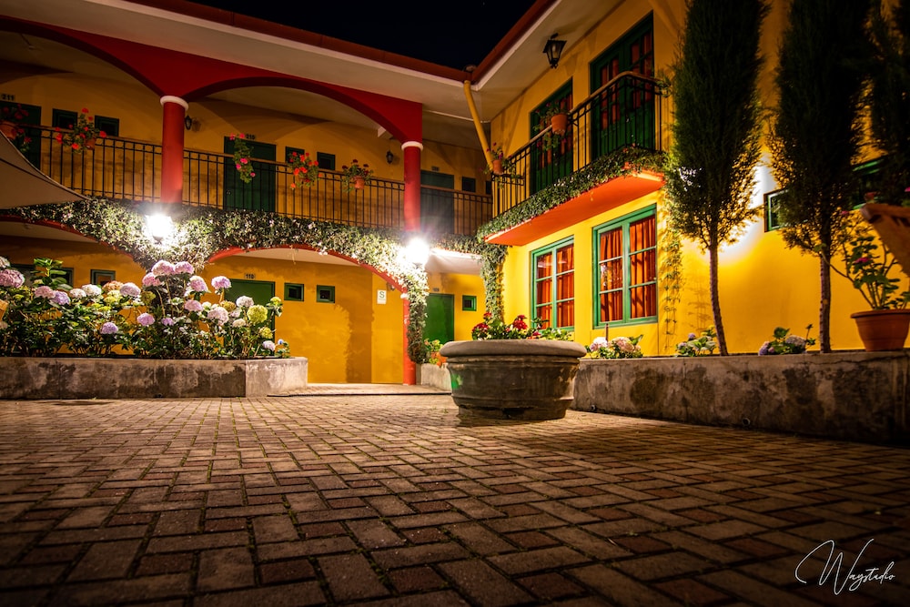 Hotel Tartar in Cajamarca, Peru