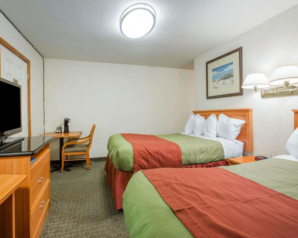 Rodeway Inn Newport - photo 11