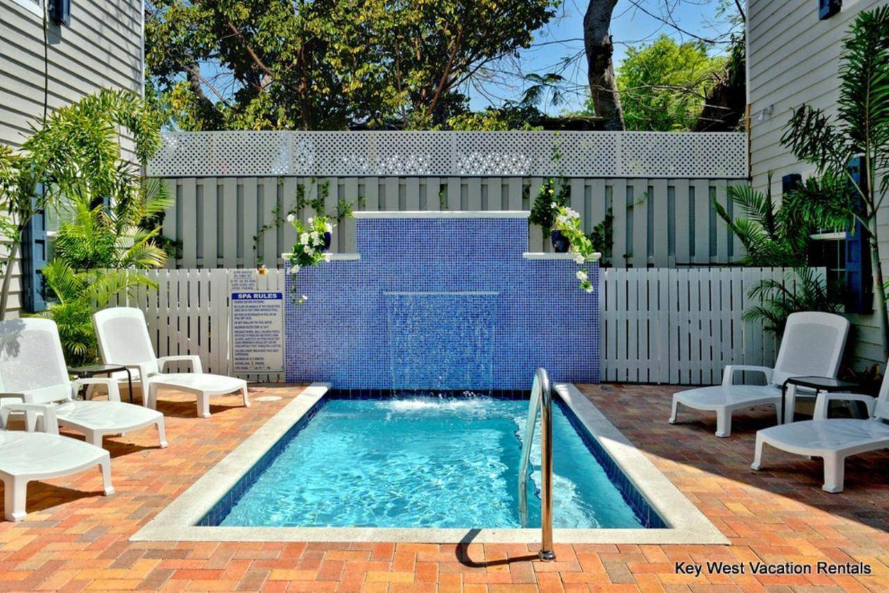 Paradise Suite — 4-Star Luxury Hotel in Key West, United States