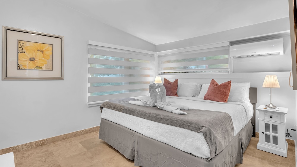 Hotel Seacrest - photo 20