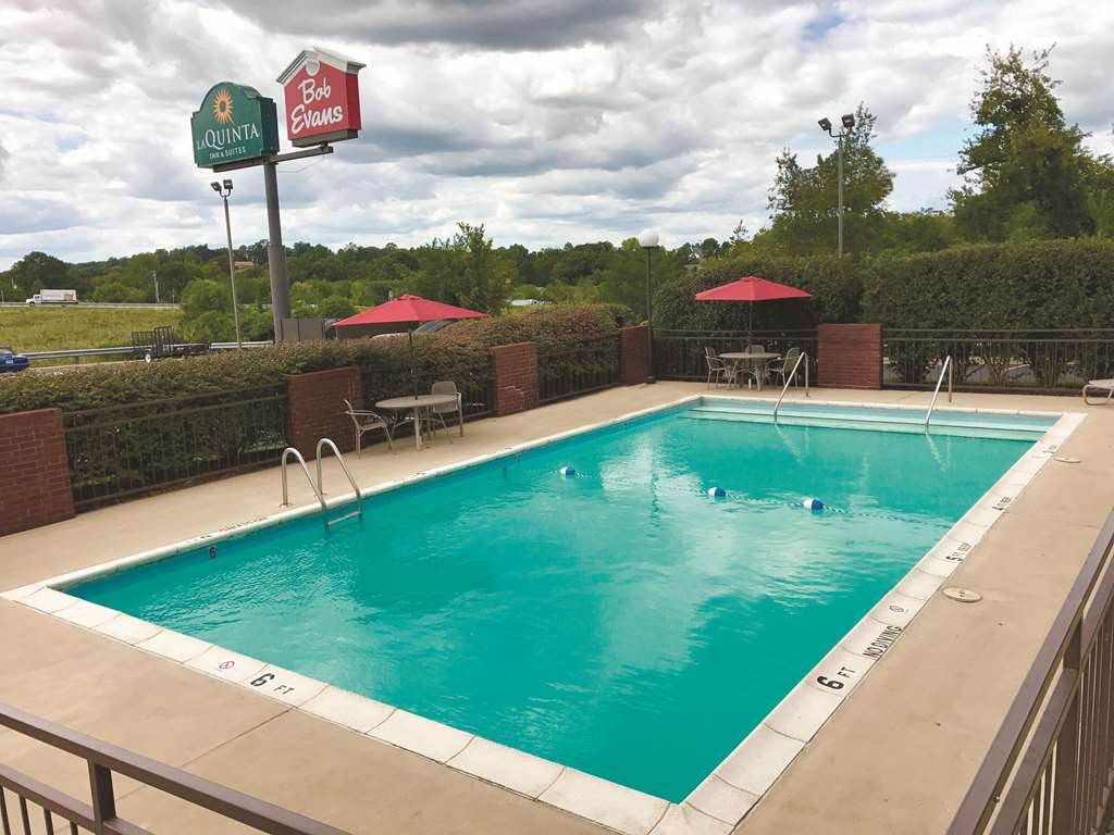 La Quinta Inn & Suites by Wyndham Festus St. Louis South - photo 7