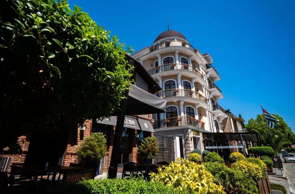 Leon — hotel in Sokhumi