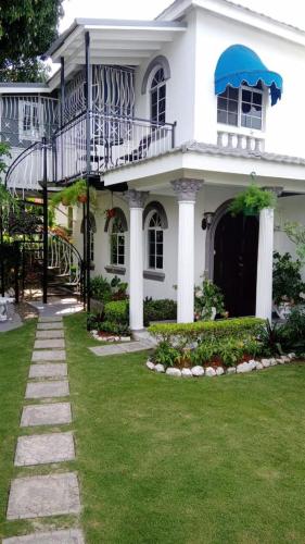 Lovers Cove in Unknown City, Jamaica