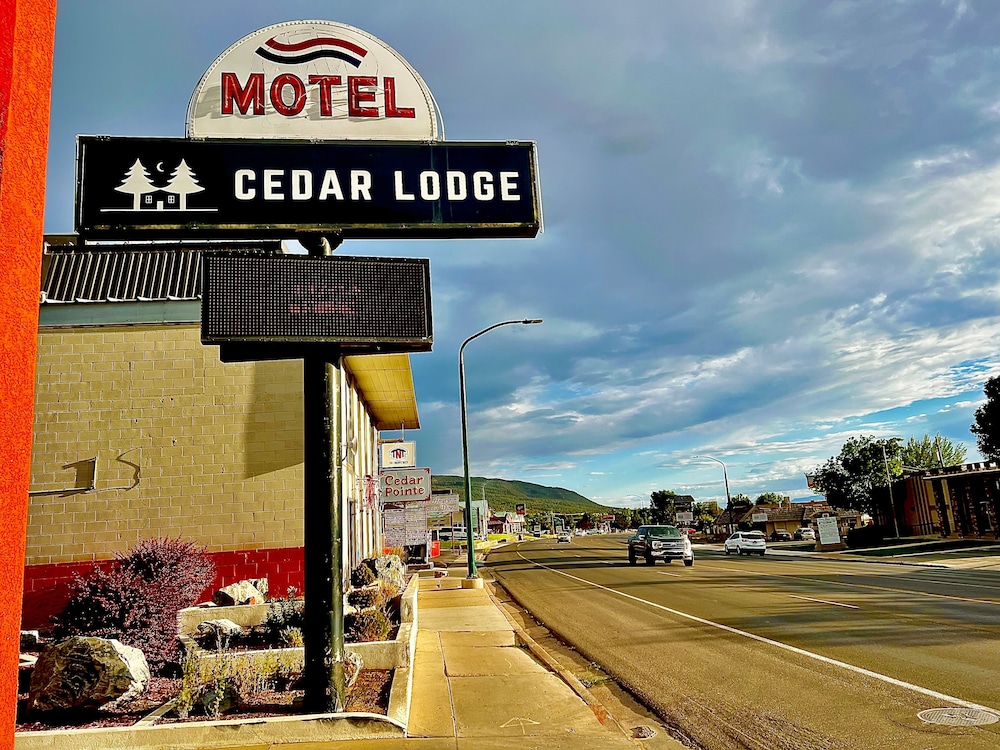 Vagabond Inn Cedar City - photo 38