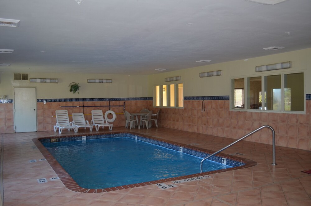 Quality Suites Abilene TX - photo 52