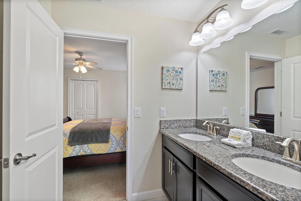 9152 Scramble dr - photo 26