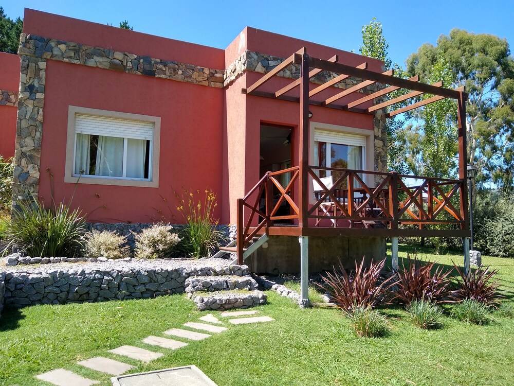 Icalma de la Sierra Apart Hotel Tandil in Tandil, Argentina