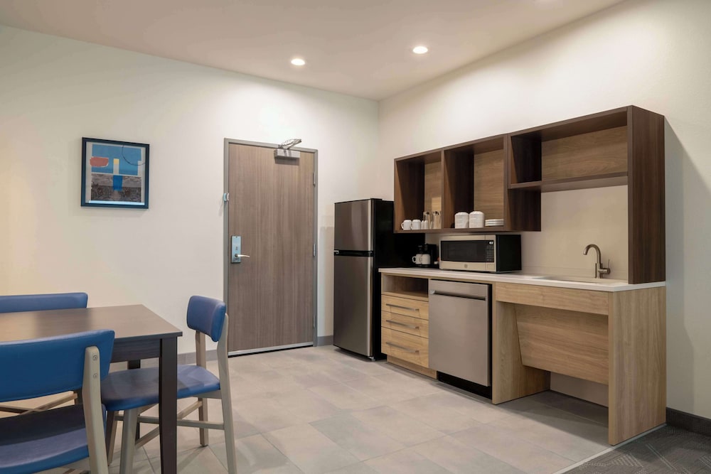 Home2 Suites By Hilton Jonesboro - photo 21