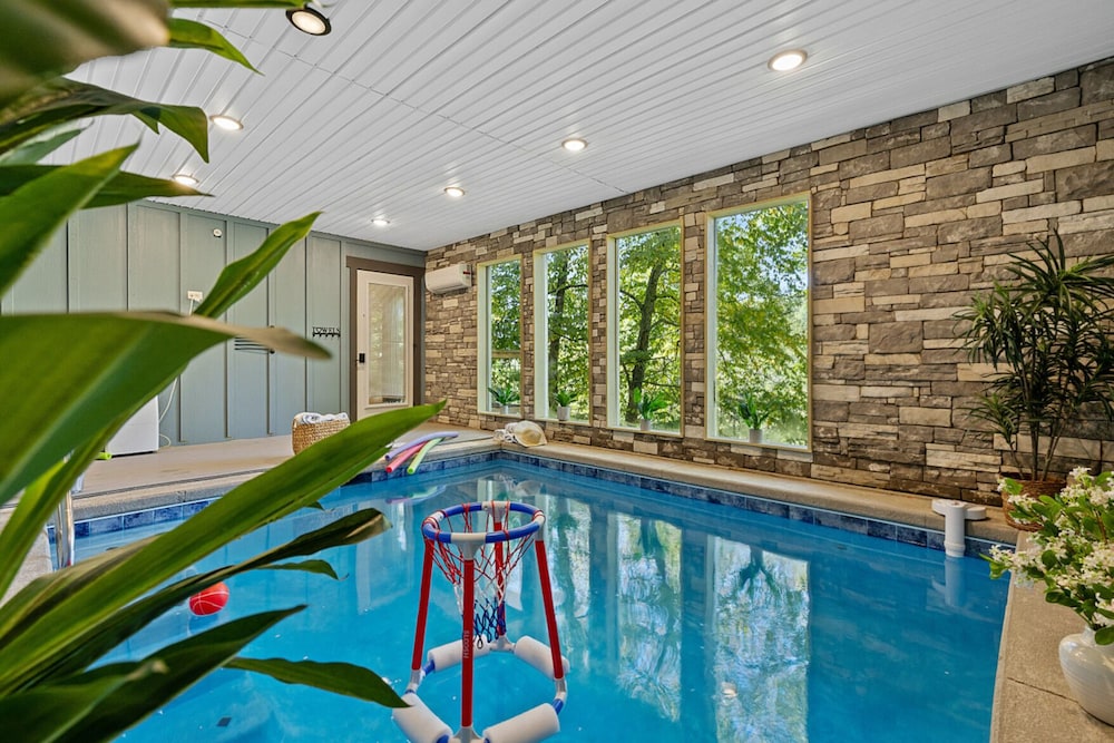 Sweet Escape By Ghosal Luxury Lodging - photo 41