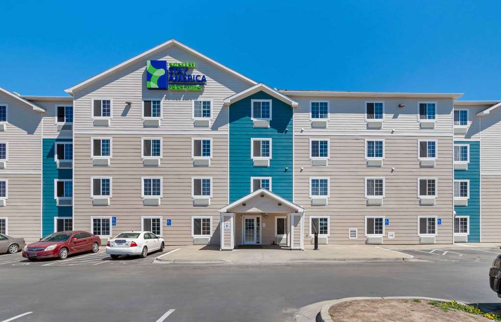 Extended Stay America Select Suites Kansas City South I 49 in Kansas City, United States