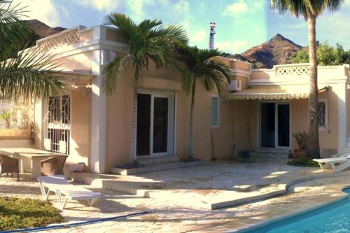 Villa Tauro Leyh — 4-Star Luxury Hotel in Mogan, Spain