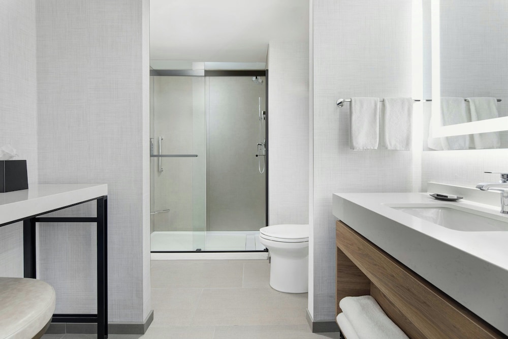 Sheraton Westport Chalet Hotel St. Louis - photo 22