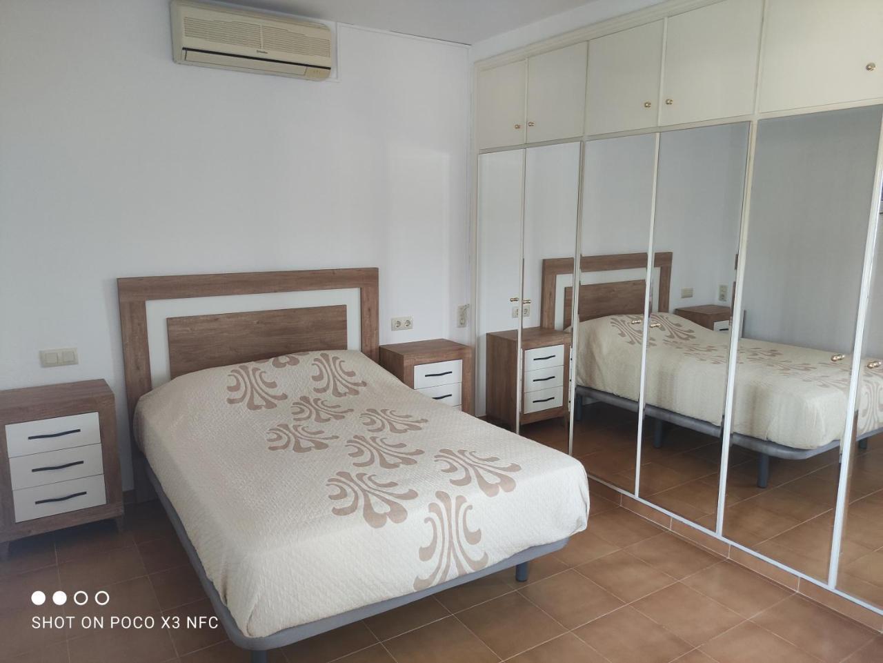 Finca Tierra Roja in Calig, Spain