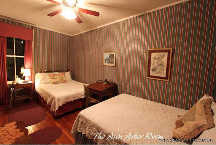 Royal Inn Columbia Fort Jackson - photo 12