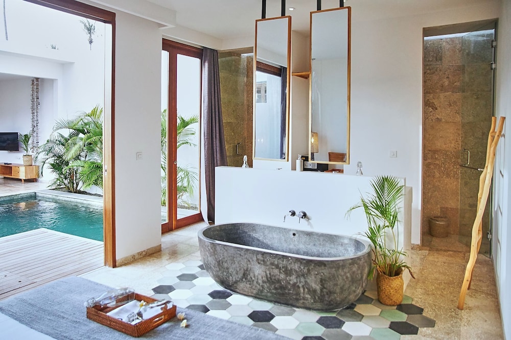 Kumbara Villas — 4-Star Luxury Hotel in Kuta, Indonesia