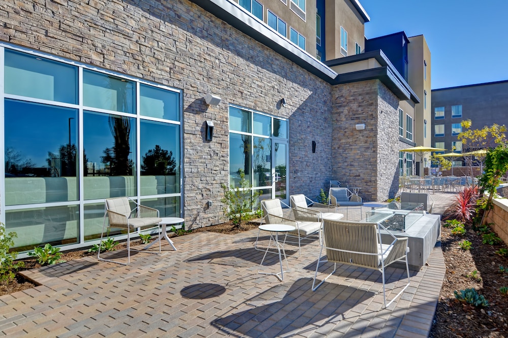 Homewood Suites by Hilton Chula Vista Eastlake - photo 62
