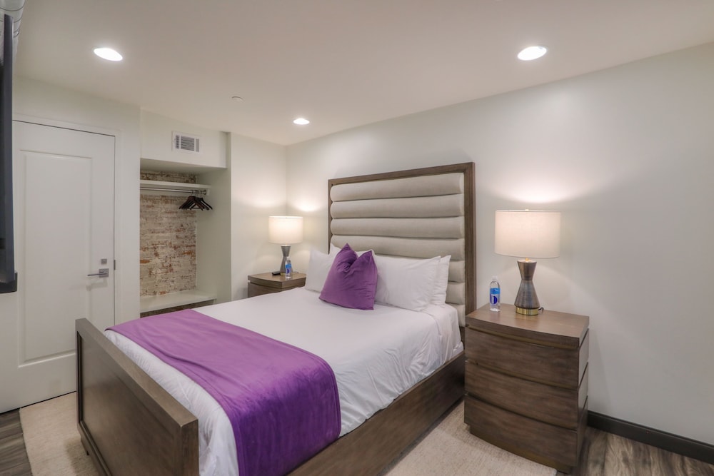 Studio 154 Luxury Hotel - photo 31