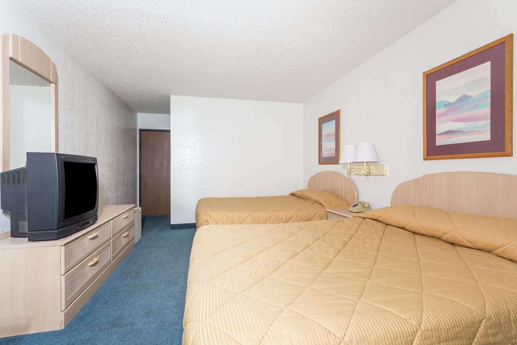 Knights Inn Payson - photo 8