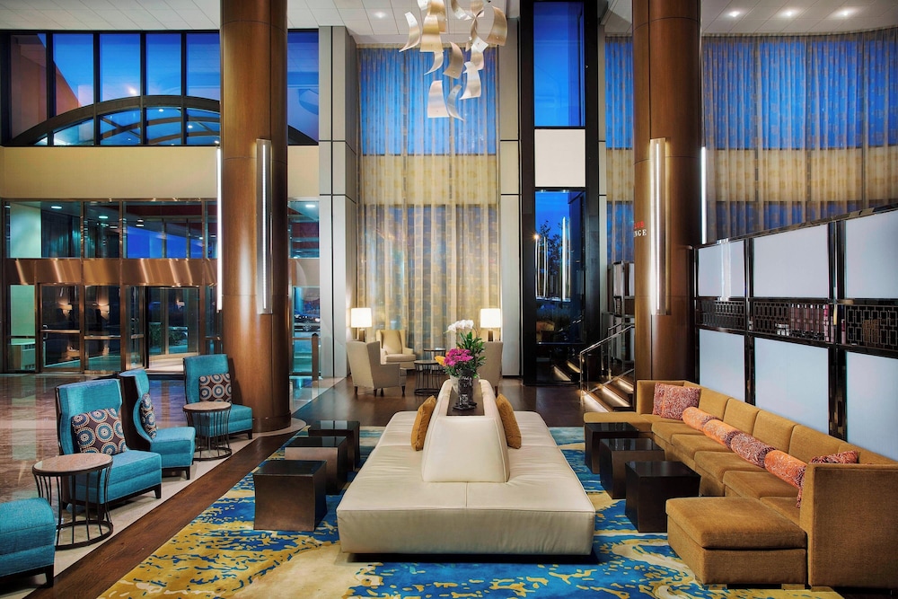 Teaneck Marriott at Glenpointe - photo 4