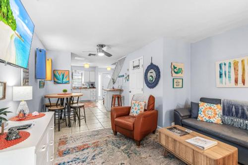 Tiki Retreat — 4-Star Luxury Hotel in Fort Myers, United States