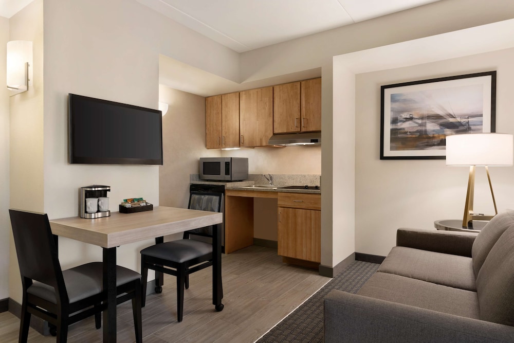 Homewood Suites by Hilton University City - photo 11