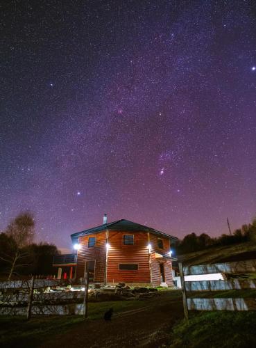 Chata Exit - carbon neutral hotel in Unknown City