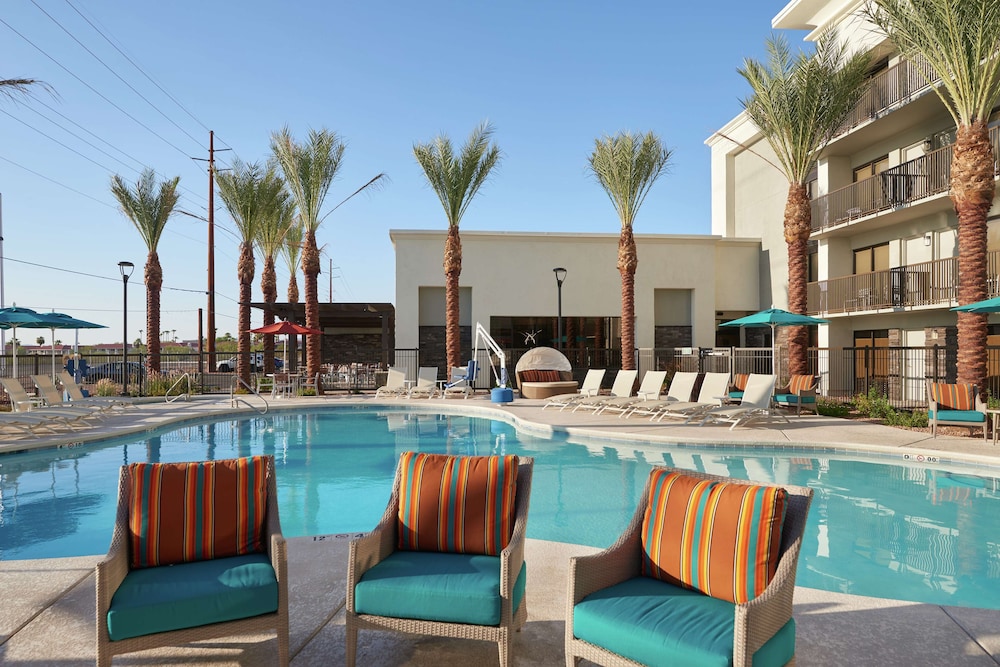 Hampton Inn Lake Havasu City - photo 21