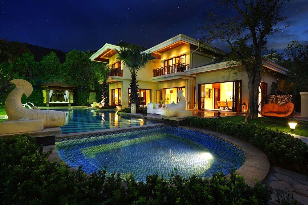 Sanya Ocean Sonic Banling Hotspring Resort in Sanya, People's Republic of China