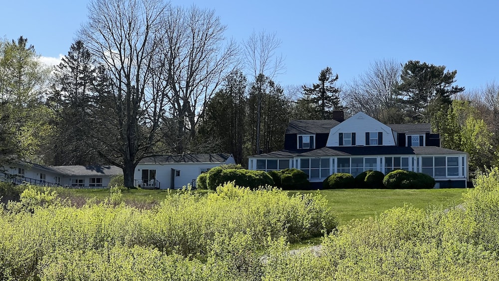 The High Tide Inn - photo 158
